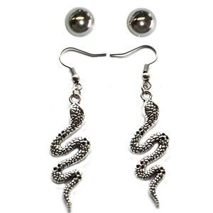 3/15 NWT 2 pair silver tone snake drop and ball earrings